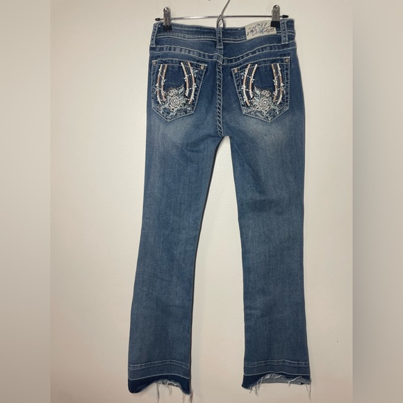 Grace in LA Women's Western Horseshoe Rose Embroidered Bootcut Stretch Jeans 27 - Picture 5 of 11